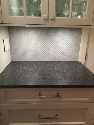 Modern Kitchen Backsplash Tiles Installation Surrey by DMC Surfaces Outlet