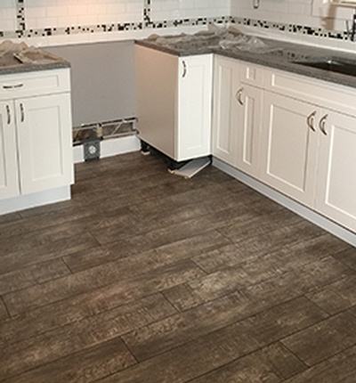 Luxury Vinyl Plank Flooring Installation Surrey by DMC Surfaces Outlet