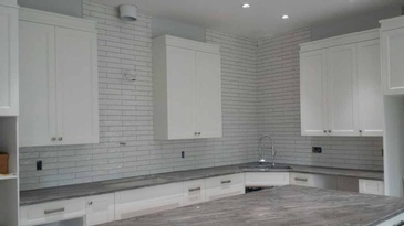 Modern Kitchen Backsplash Tiles Installation Port Moody by DMC Surfaces Outlet